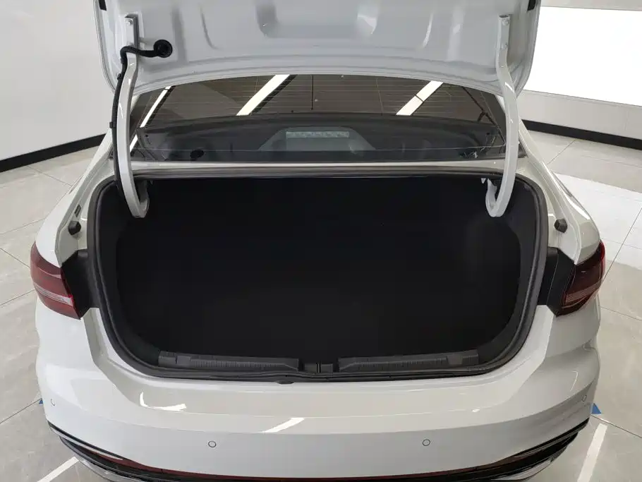 Volkswagen Lavida 2024