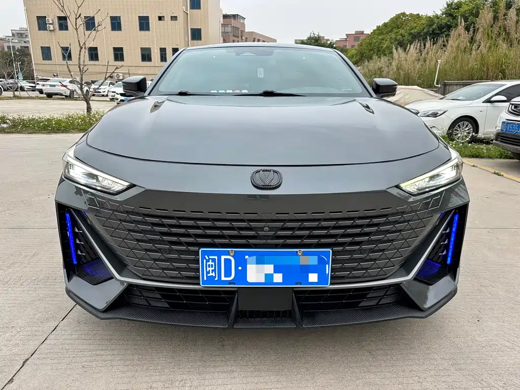 Changan UNI-V 2022