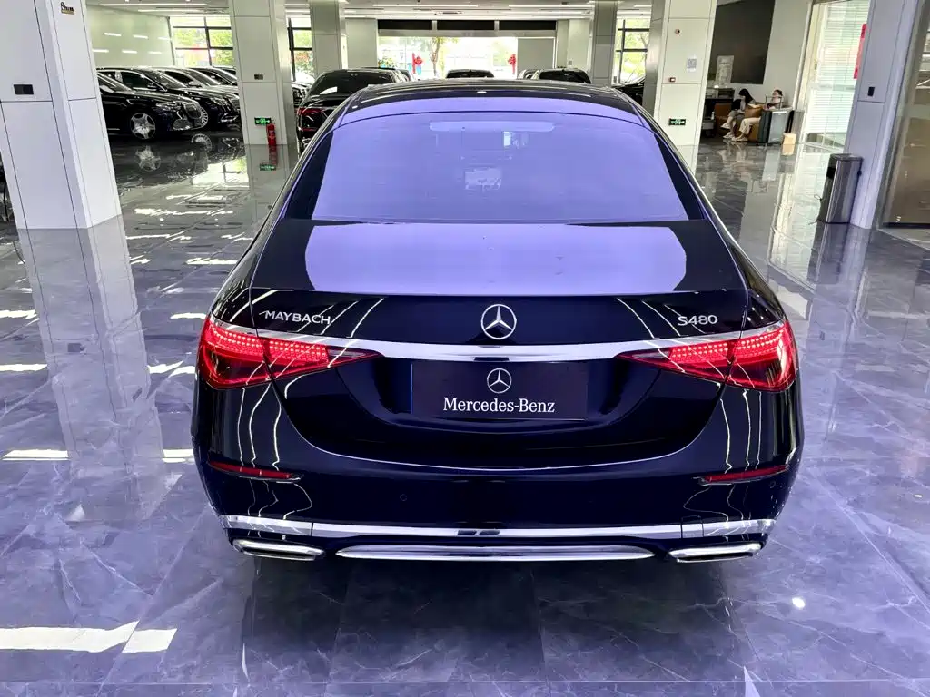 Mercedes-Benz S-Класс 2024