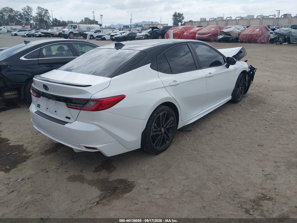 Toyota Camry 2025