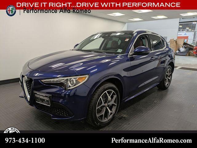 Alfa Romeo Stelvio 2021