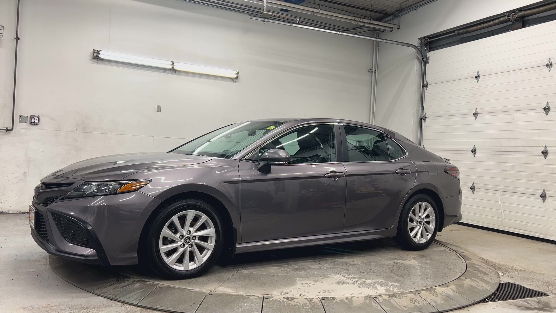 Toyota Camry 2023