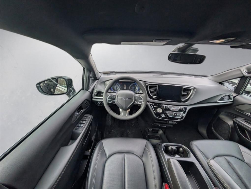 Chrysler Pacifica 2025