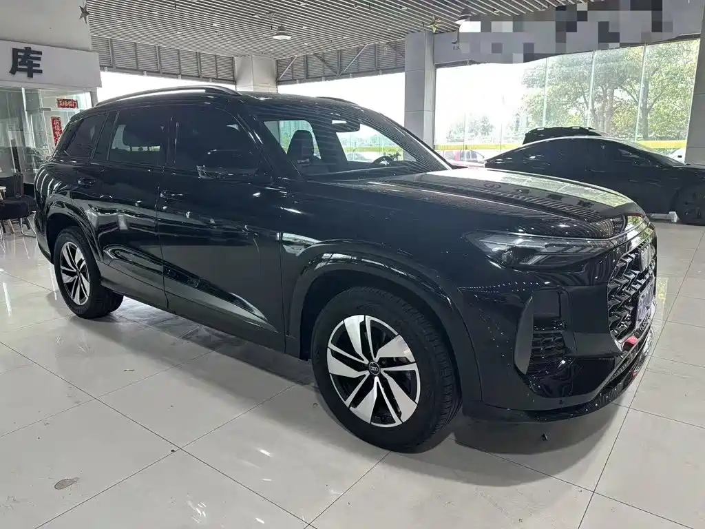 Audi Q6 2025
